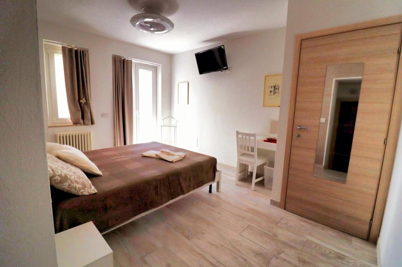 アルコ Sentieri Del Garda Bed & Breakfast エクステリア 写真