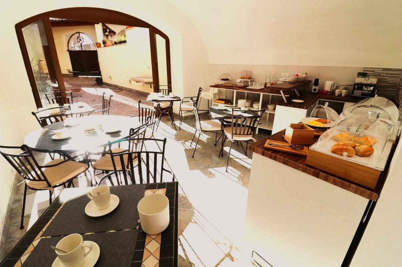 アルコ Sentieri Del Garda Bed & Breakfast エクステリア 写真